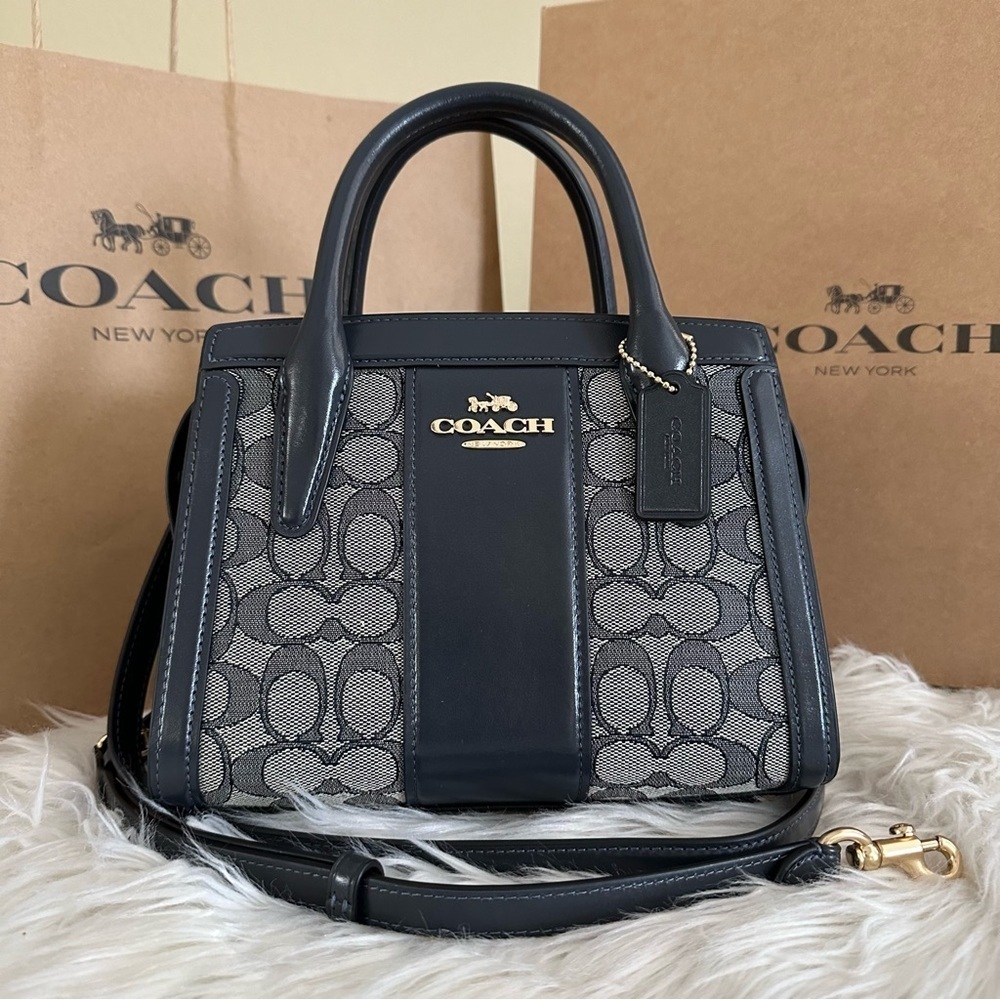 New Coach Andrea Carryall Bag In Signature Jacquard satchel bag - Picture 12 of 15